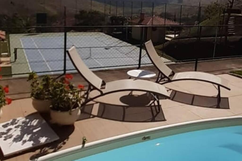 Recanto do Tênis e Beach Tênis, Casa com 5 suítes