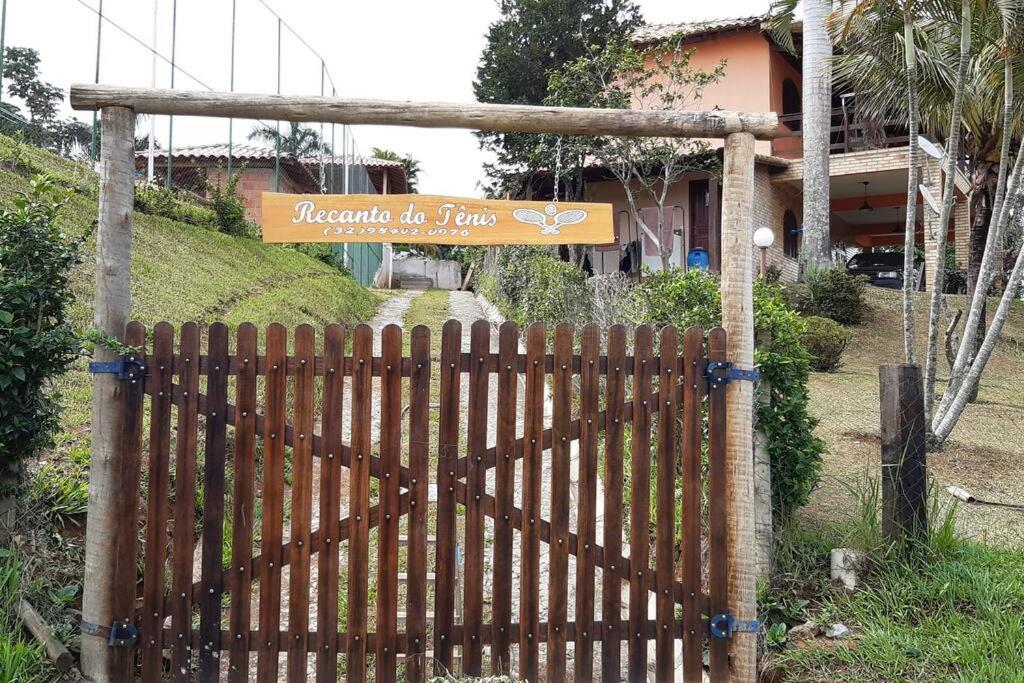 Recanto do Tênis e Beach Tênis, Casa com 5 suítes
