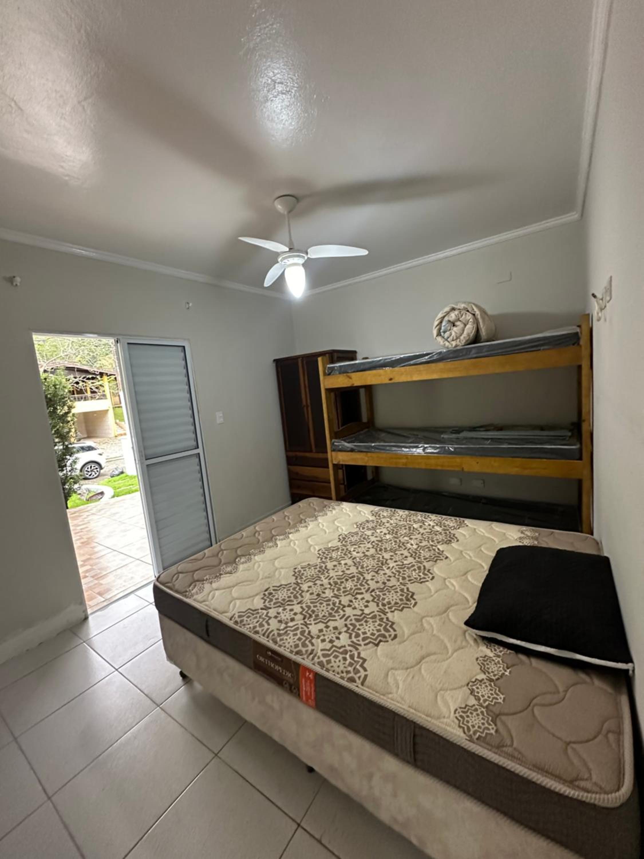 Casa na Praia do Massaguaçu