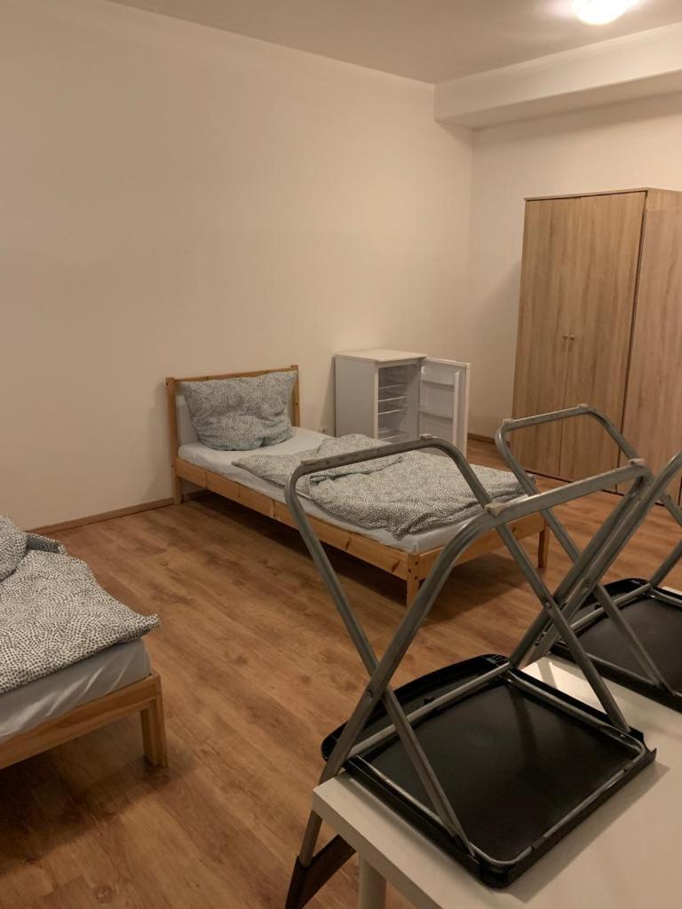 Helle Wohnung mit Balkon perfekt für Monteure und Arbeiter