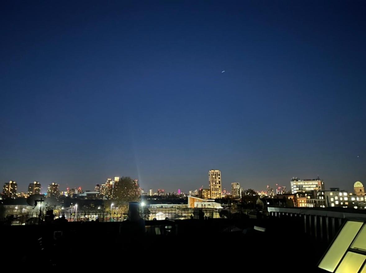 Sleeps 4,Roof Garden, Top Apartment, Zone 2 Cls Central