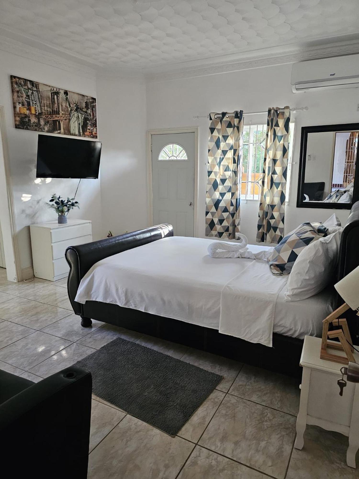 Reggae Villa view 3
