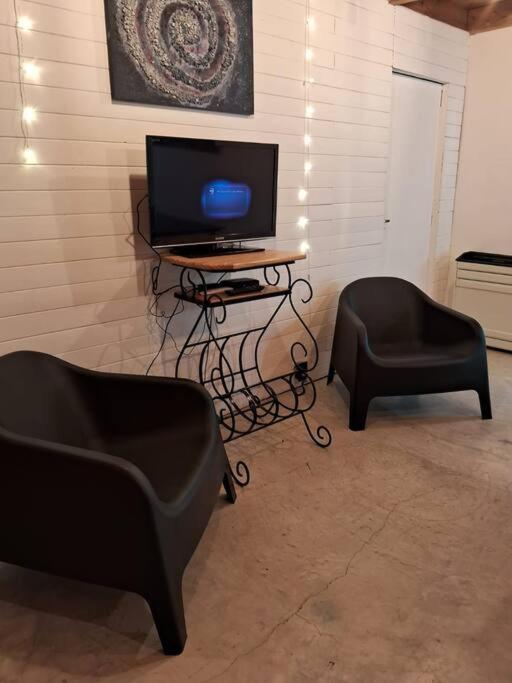 Mi Casa del Lago