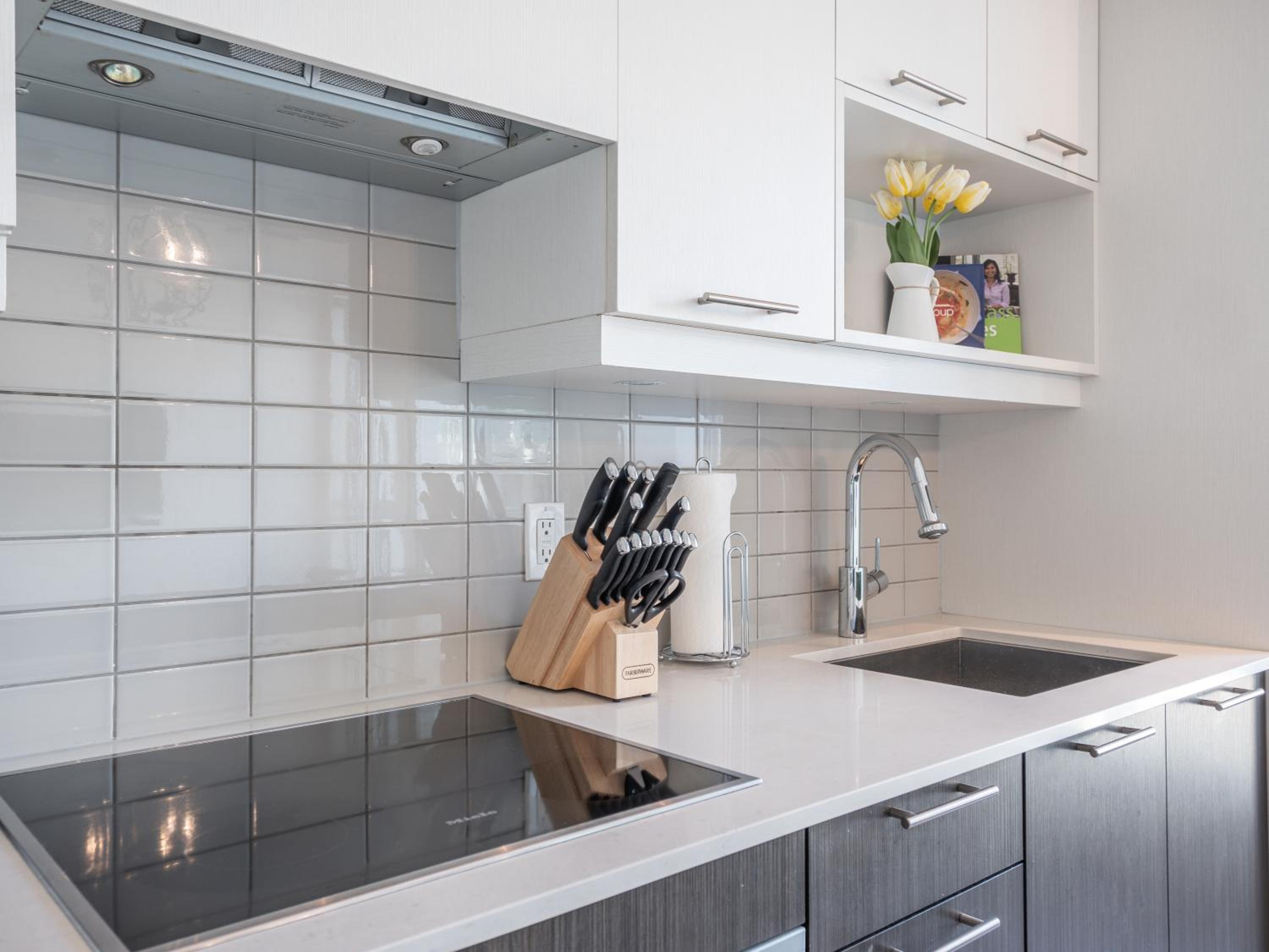 Parc Suites - Entertainment District Toronto