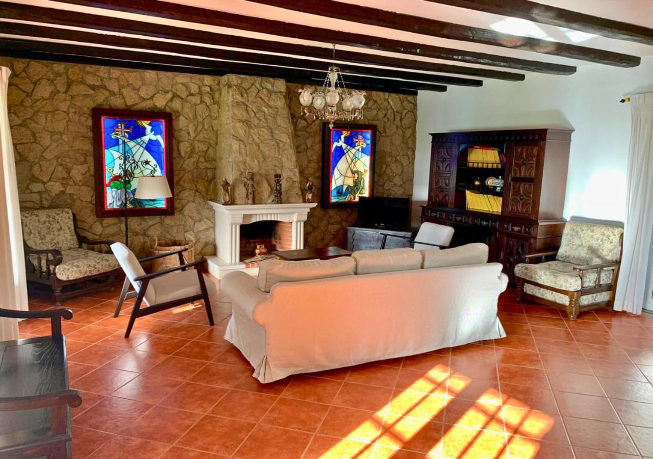 Fantástica Casa de Campo com Piscina perto de Lisboa