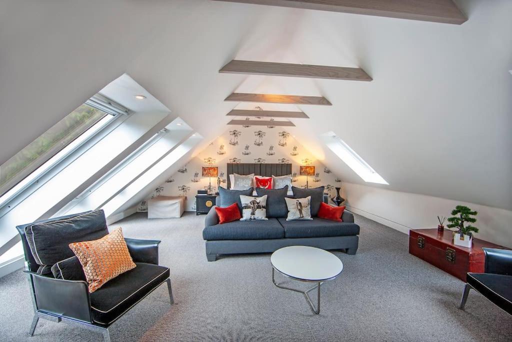 Invercreran House