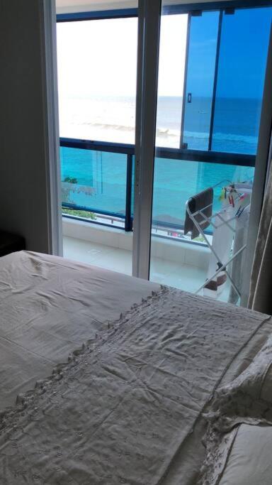 Frente mar com 3 quartos!