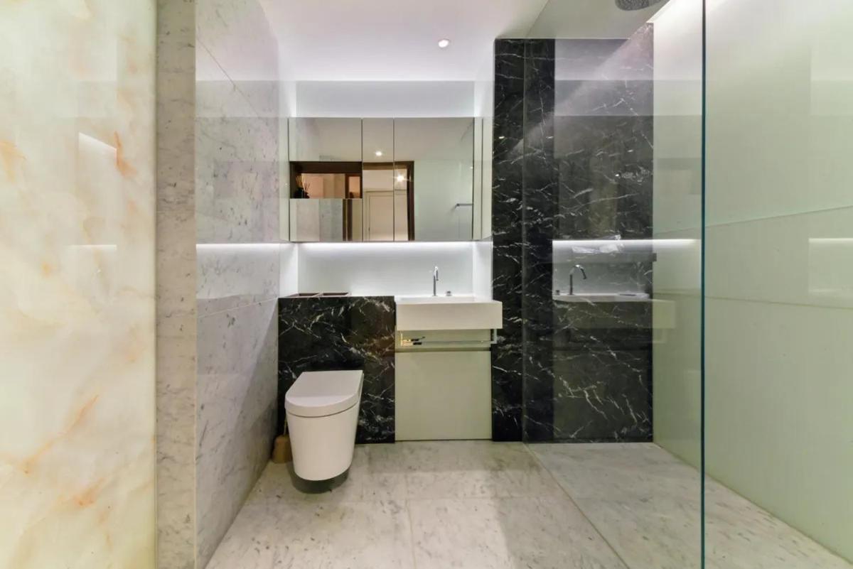 Luxury Apartment Sophia 4 Bedroom 8 Sleeps