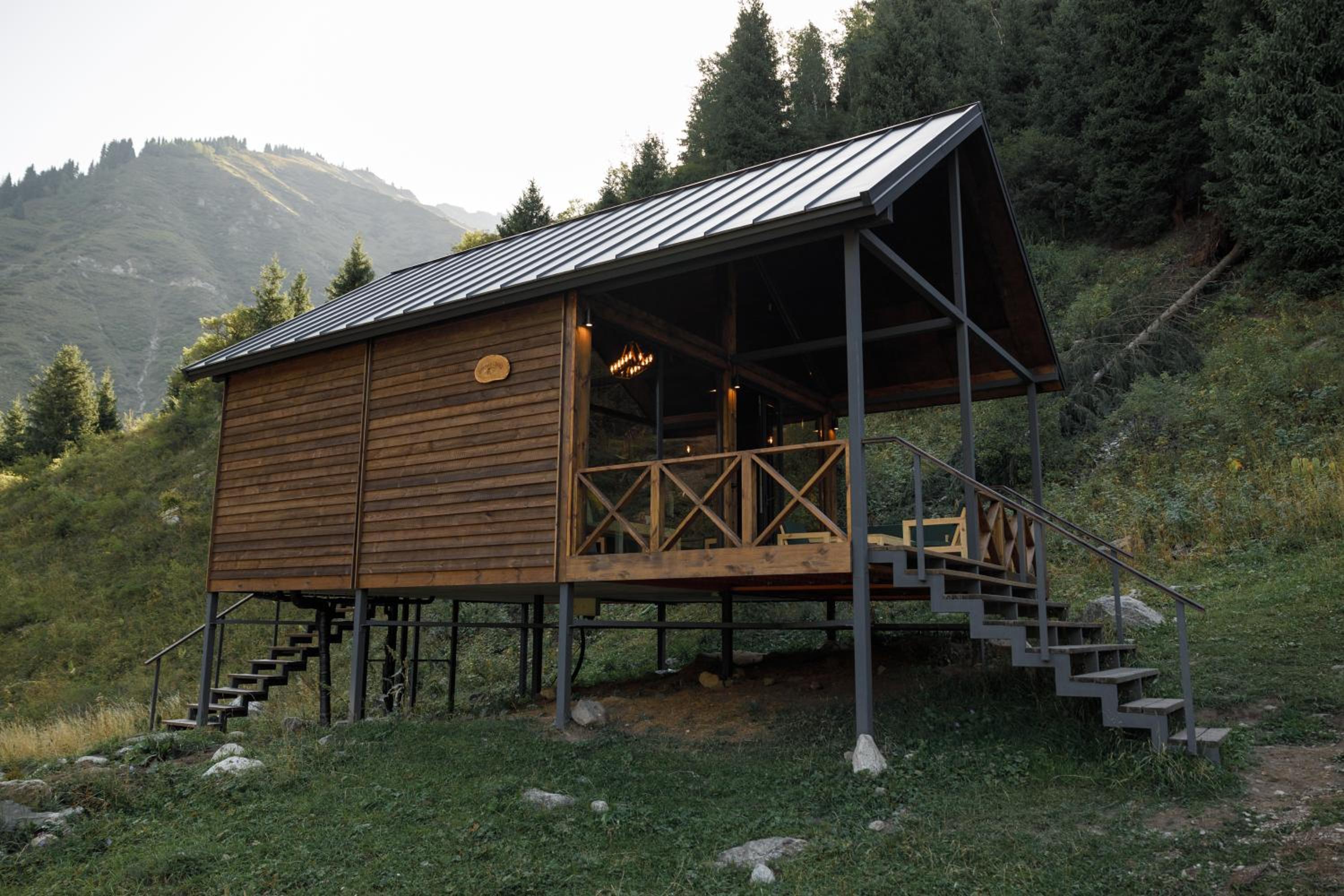 Photo 8