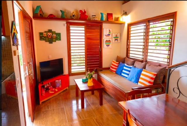 Vila Feliz - Chalés completos - ideal para famílias
