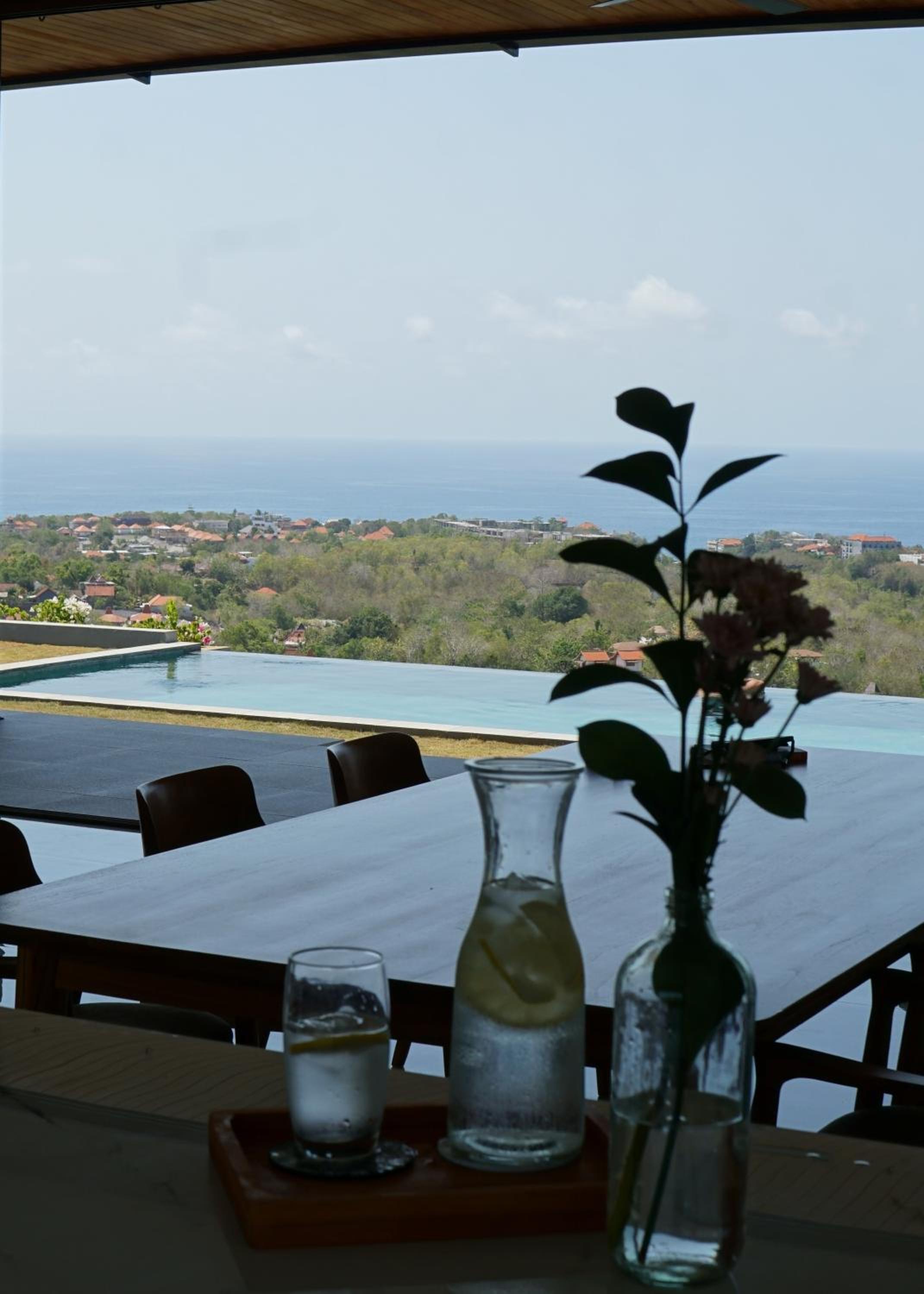 Sana Villa, panoramic view of Uluwatu view 5