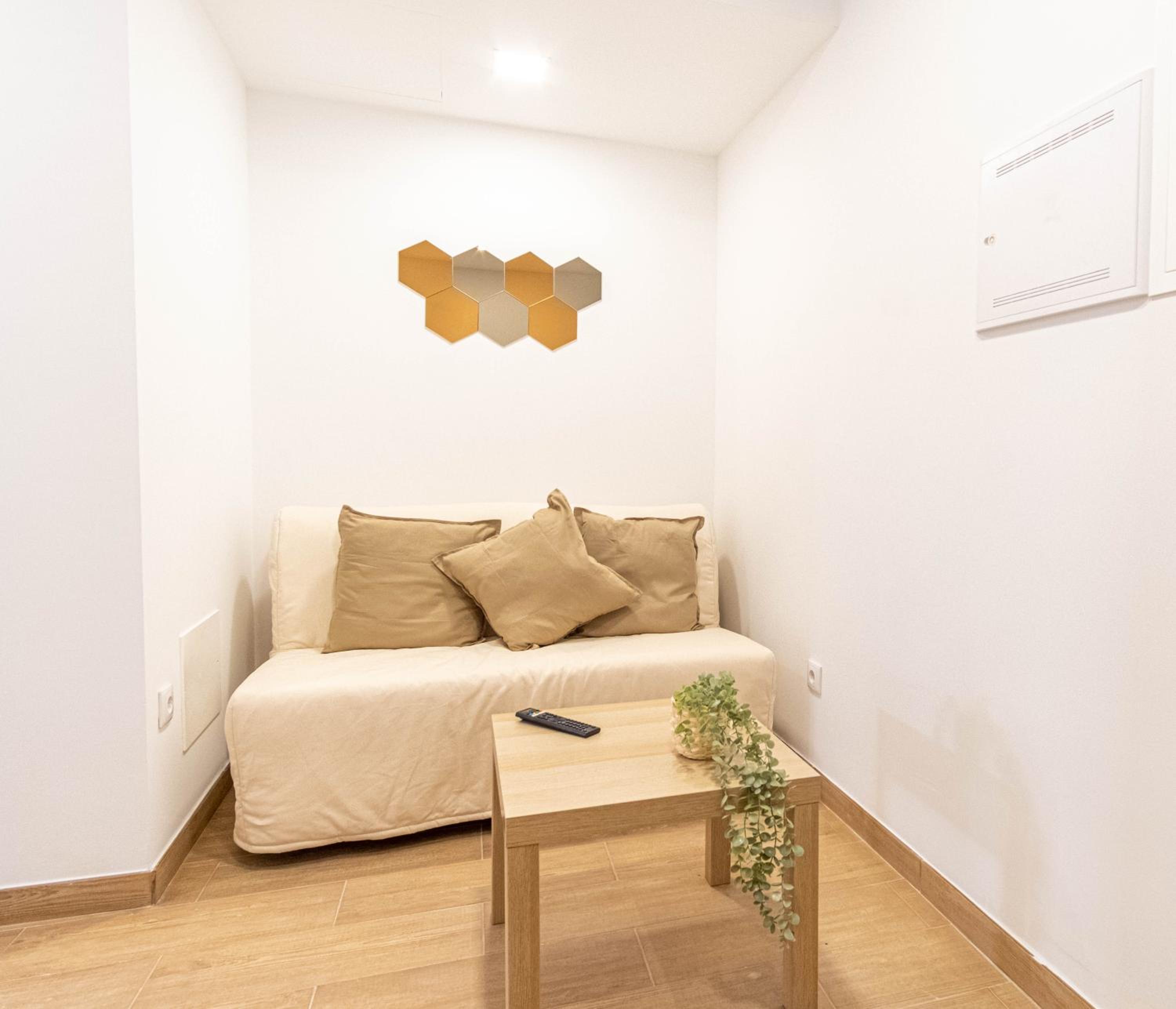 Full Apartment Near Tour of Belem - Touristic Area view 4