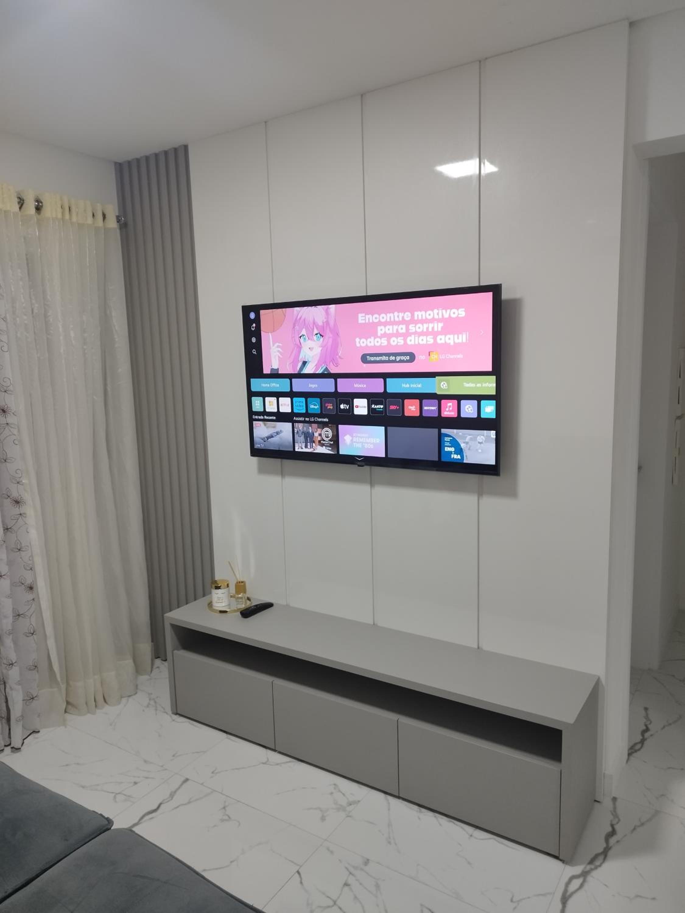 Apartamento no Edifício Place D'France Residence