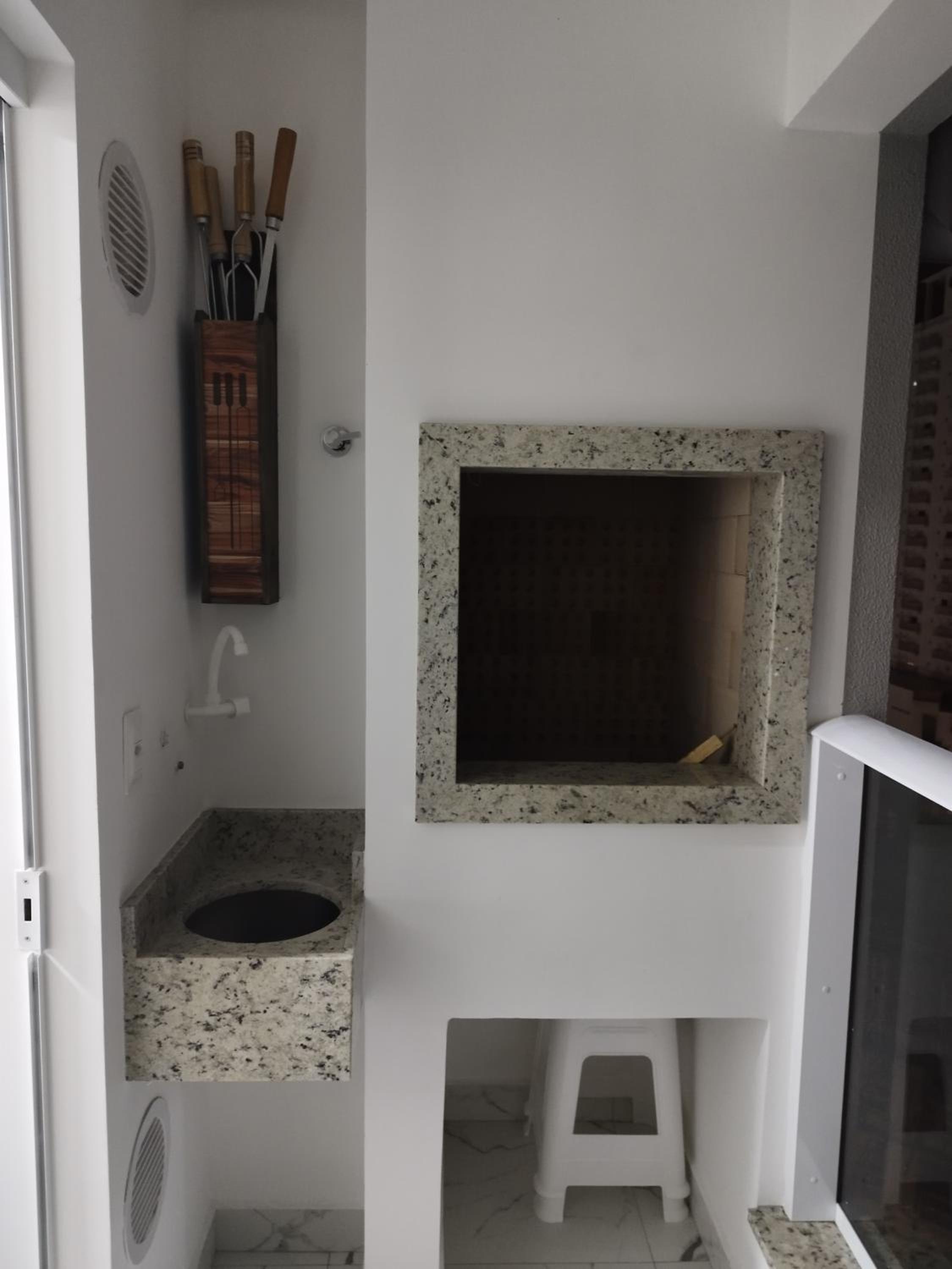 Apartamento no Edifício Place D'France Residence
