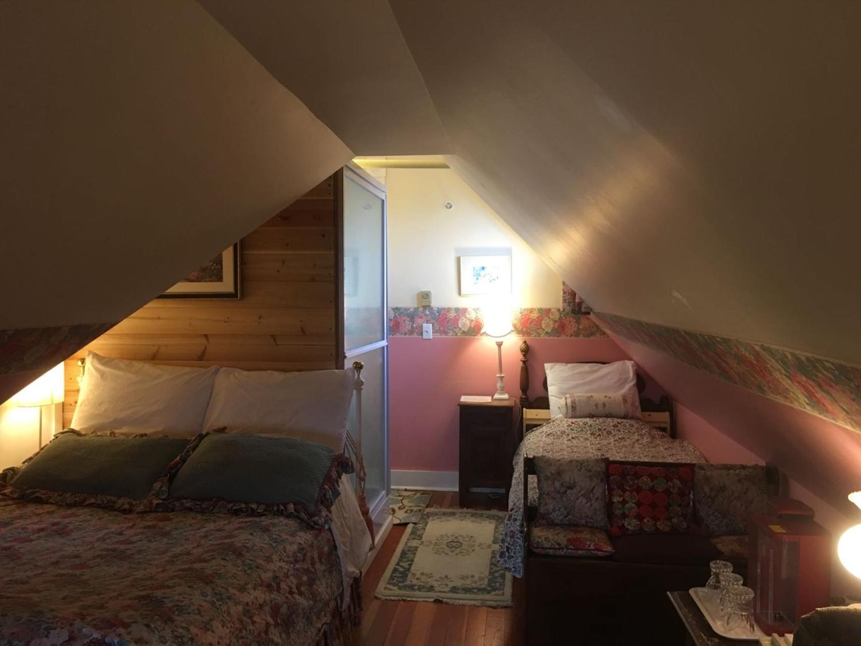 Haterleigh Heritage Inn