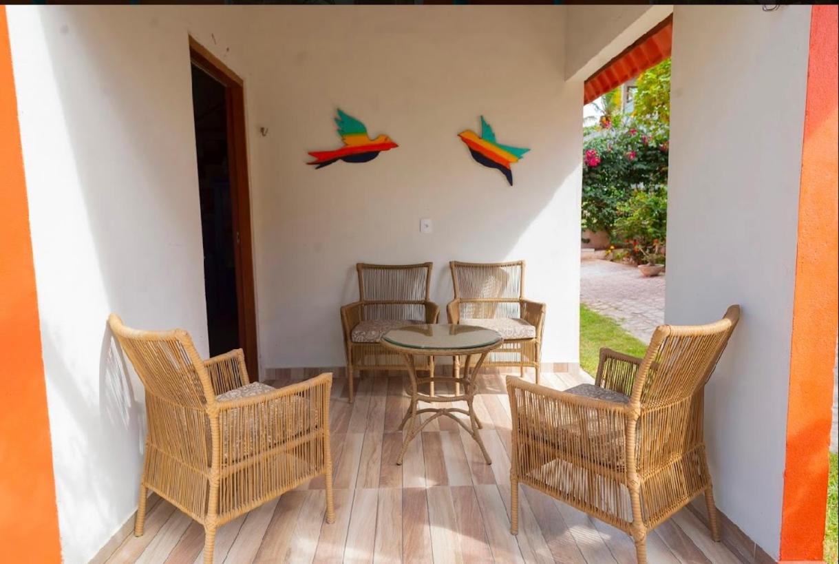 Vila Feliz - Chalés completos - ideal para famílias
