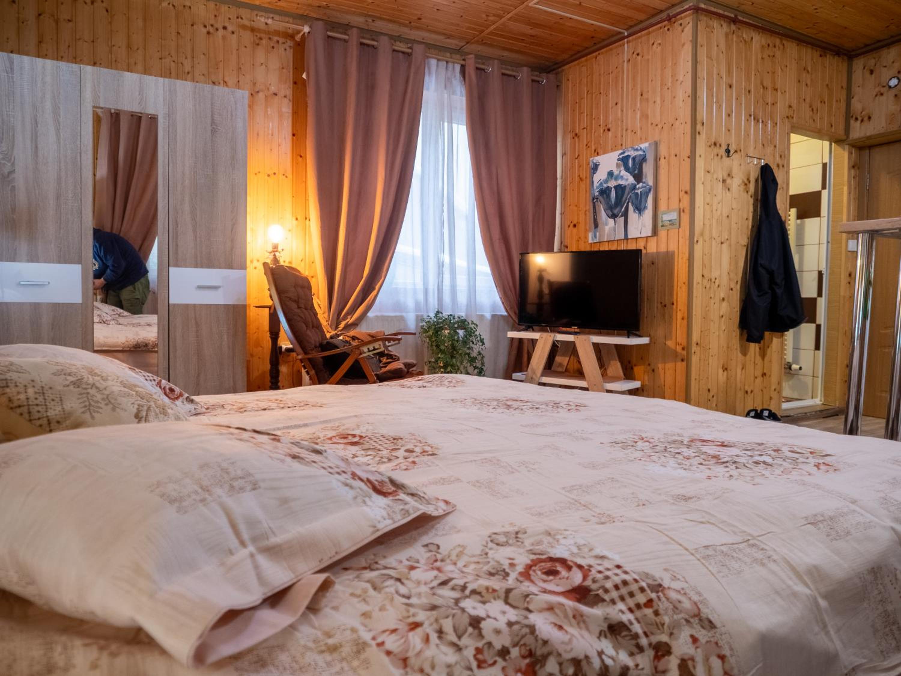 Emma Residence en Braşov — hotel room