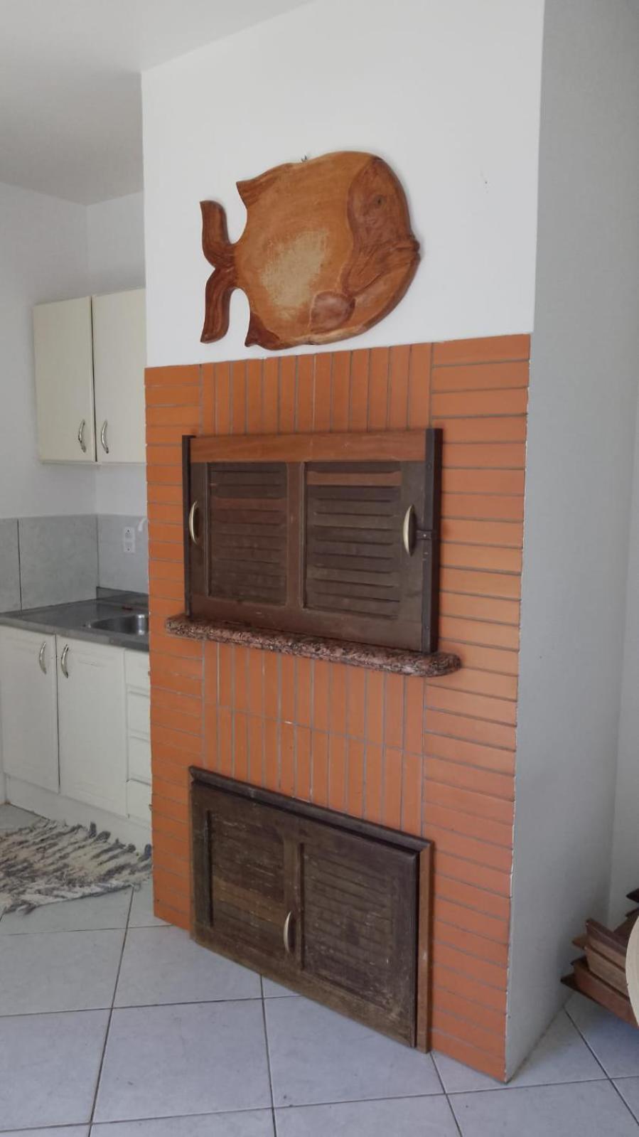 Linda casa grande em Capão Novo