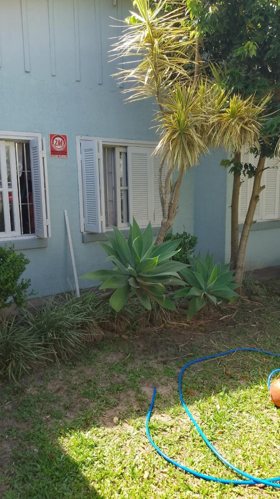 Linda casa grande em Capão Novo
