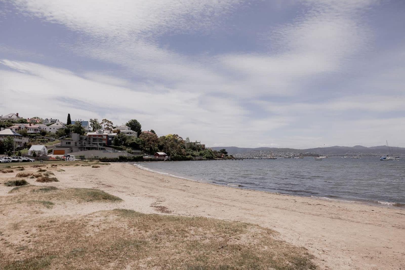Modern Home in Sandy Bay - Sleeps 8 Guests