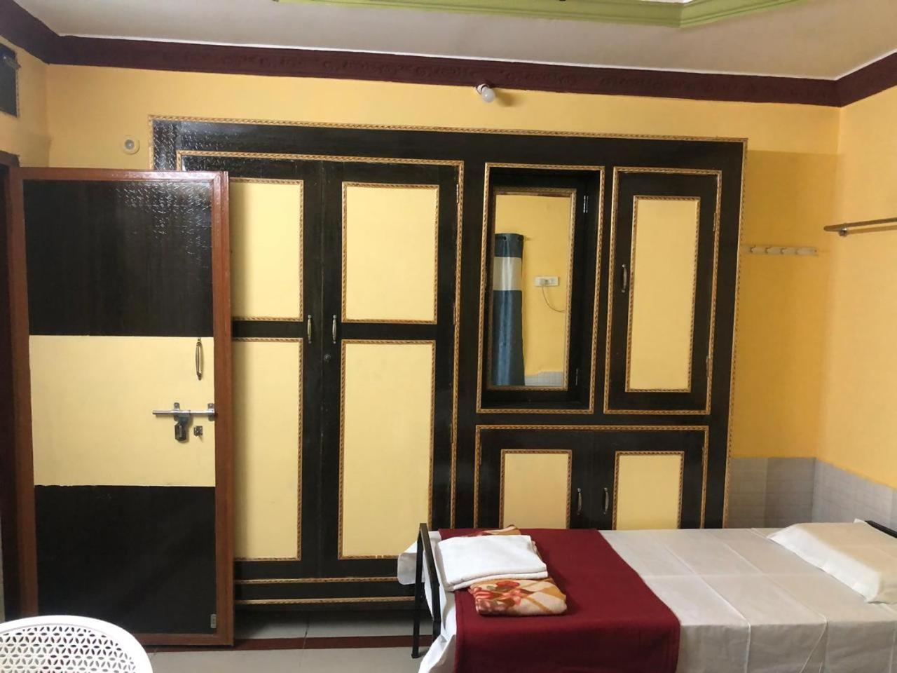 Kodali Homestays