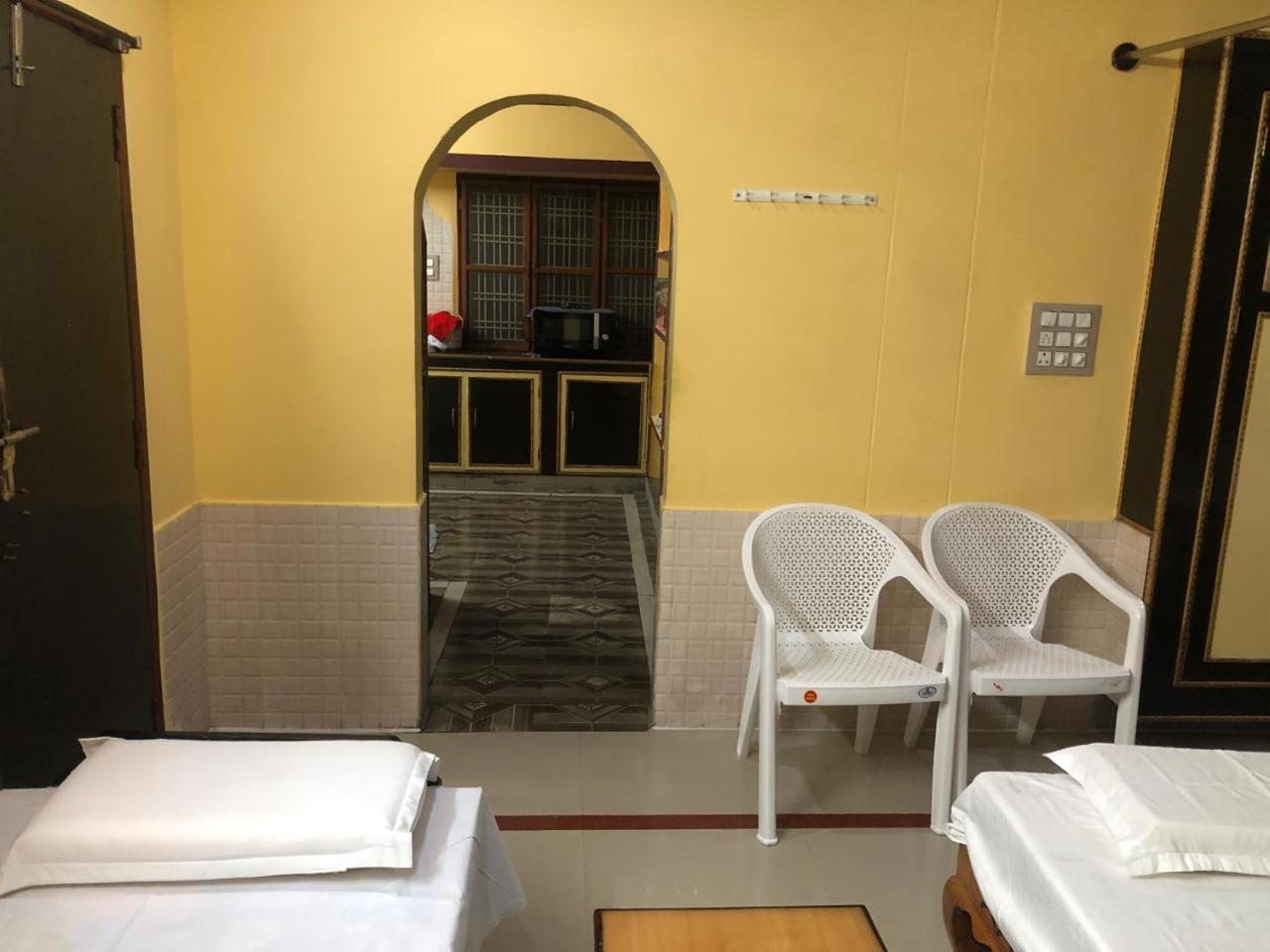 Kodali Homestays