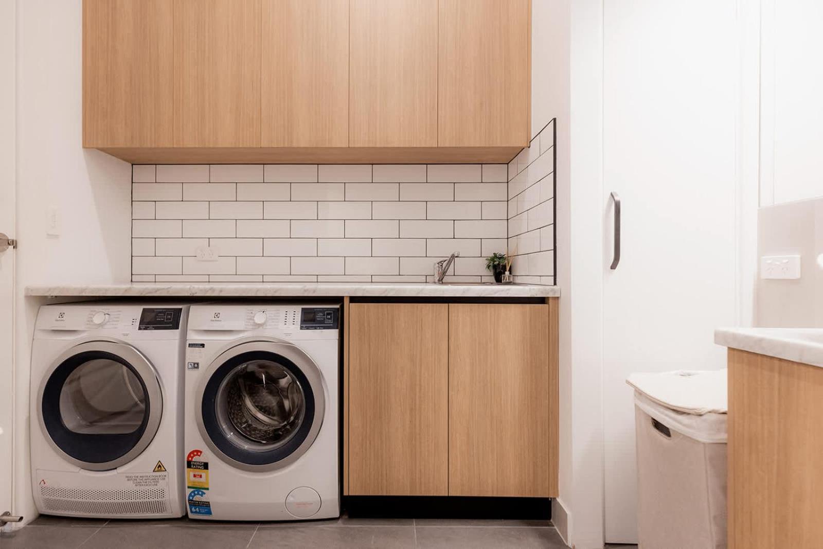 3 Bedroom, Spacious Inner-City Pad