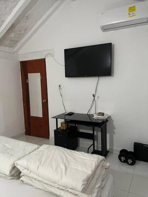 Hermosa Casa Familiar