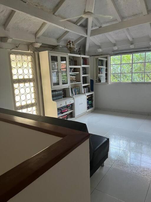 Hermosa Casa Familiar