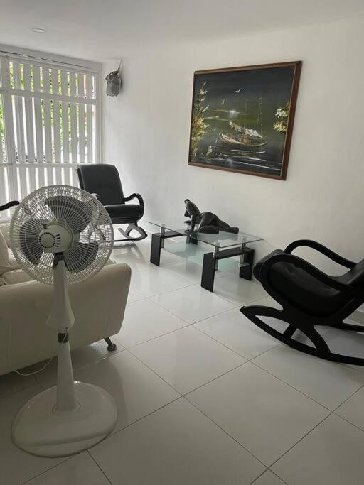 Hermosa Casa Familiar