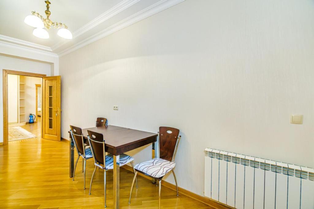 HOTEL APARTMENT NEAR ViP COURTYARD MARRIOTT
