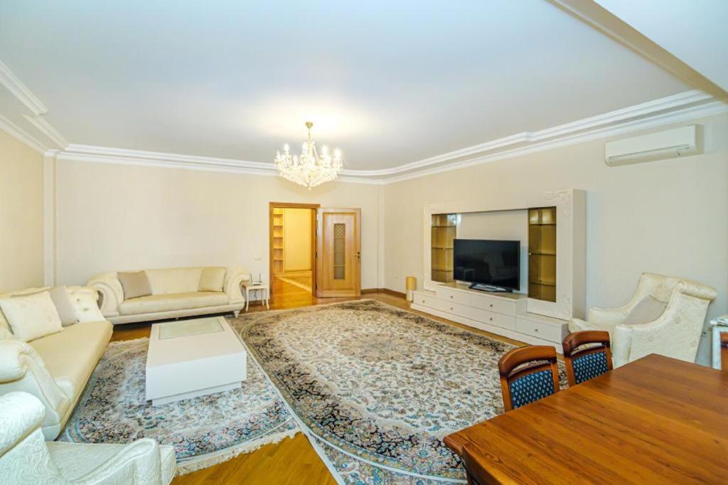 HOTEL APARTMENT NEAR ViP COURTYARD MARRIOTT