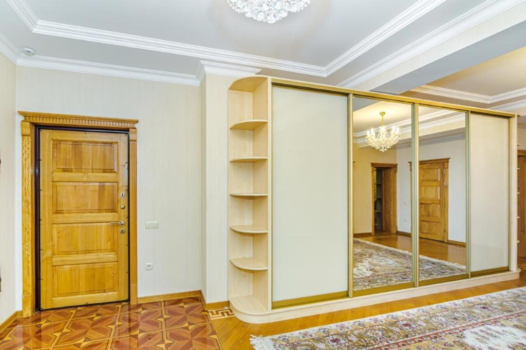 HOTEL APARTMENT NEAR ViP COURTYARD MARRIOTT