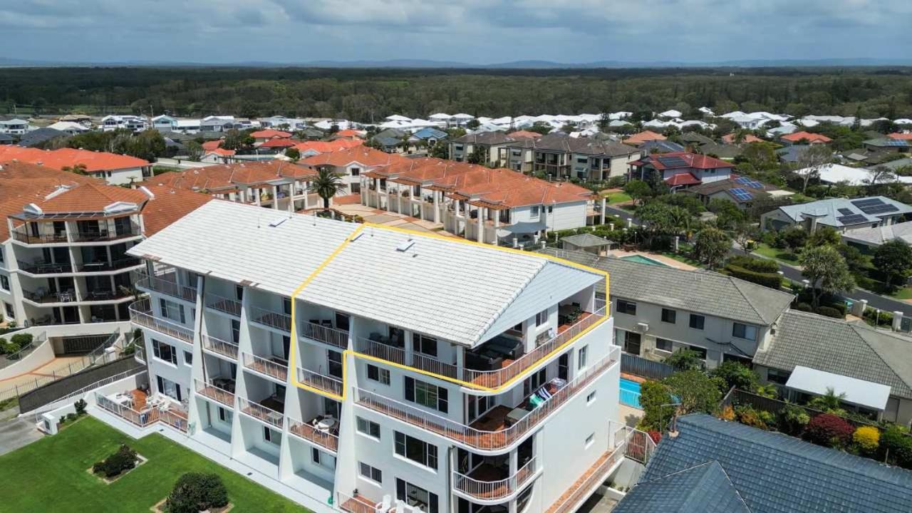 Pippi Beach Penthouse - Oceanstays - Pool & Beachfront