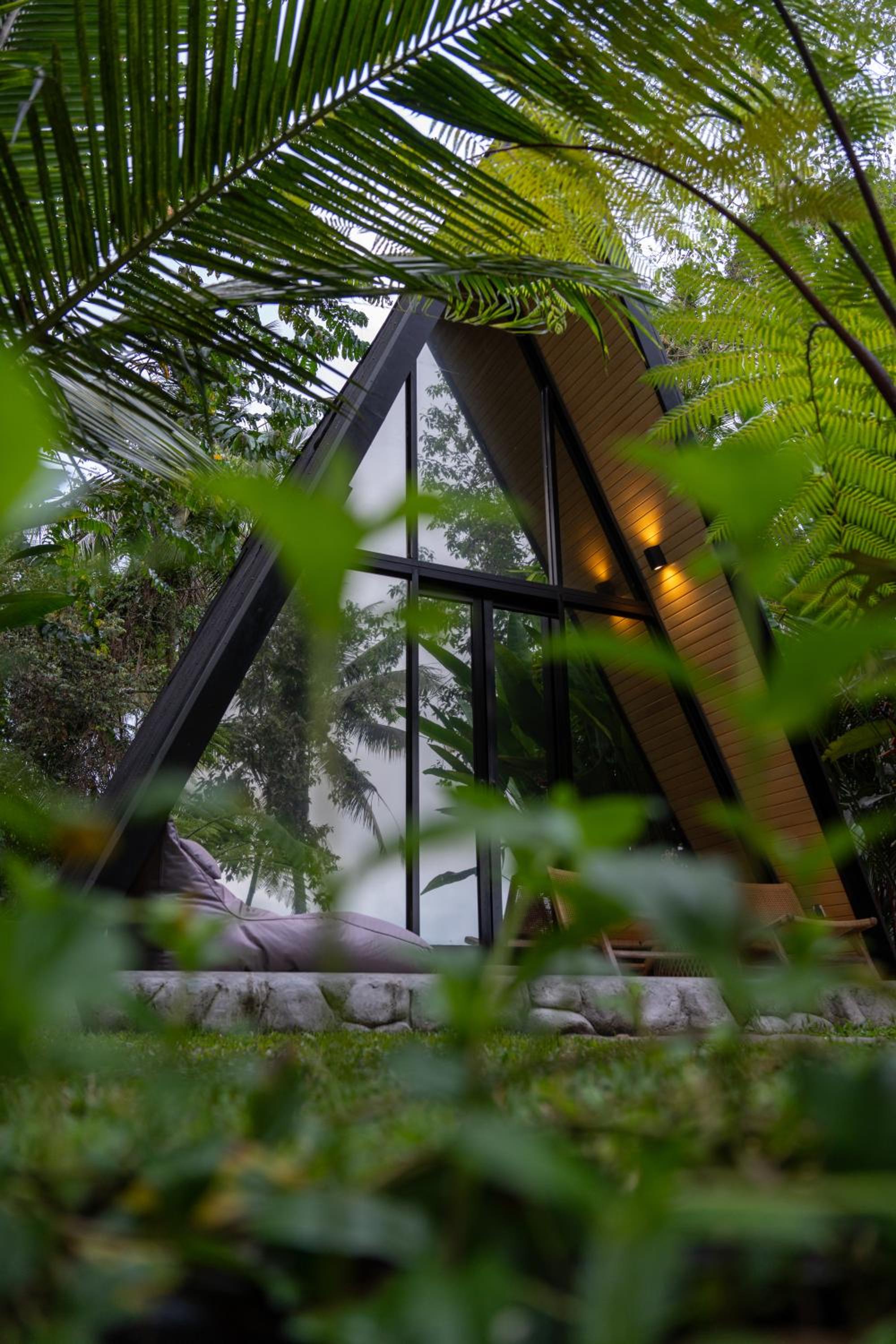 Delta Casa Ubud - A-Frame Villa with Volcano Views & Hot Tub