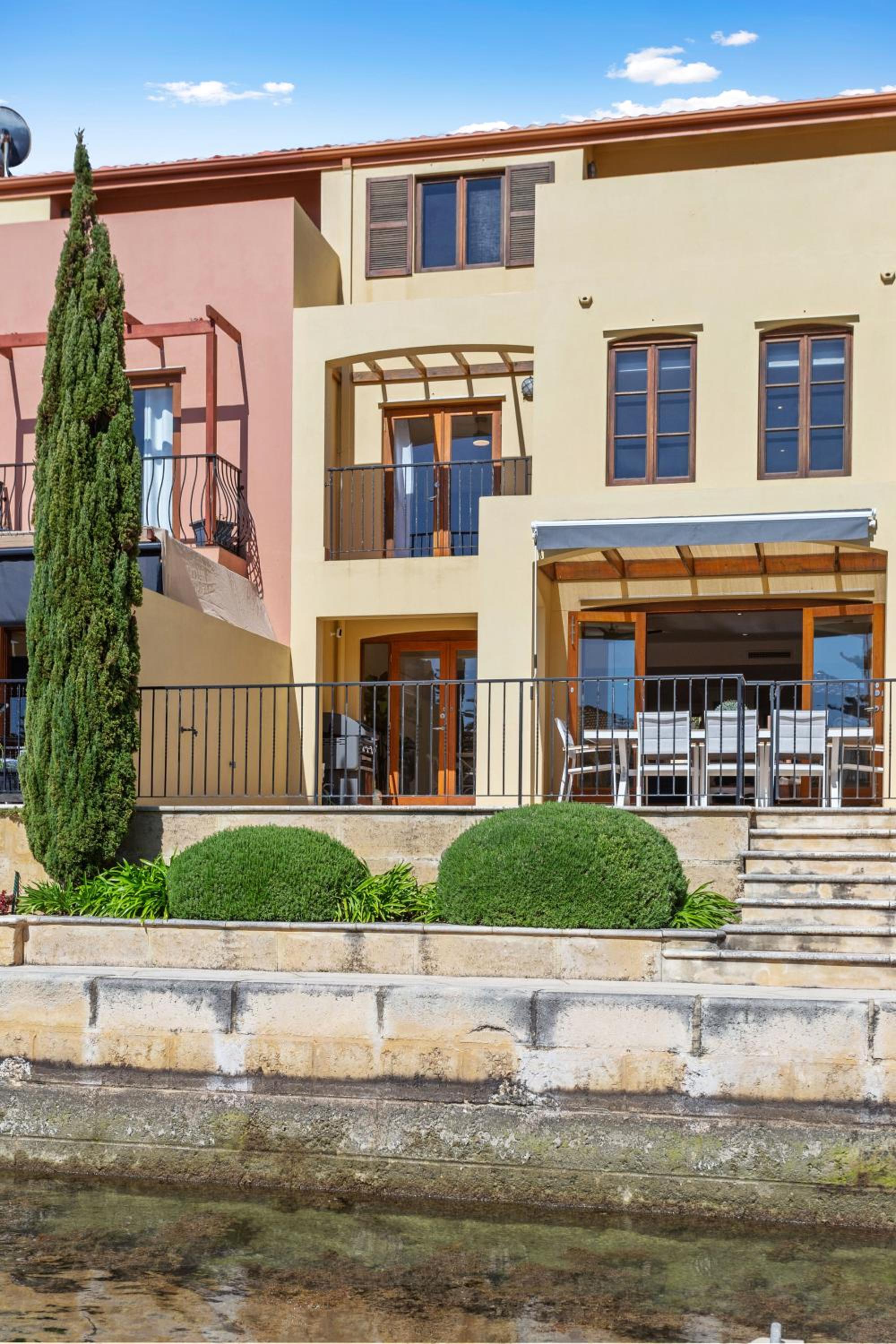 Waterfront Retreat Private Jetty, Kayak & Walk