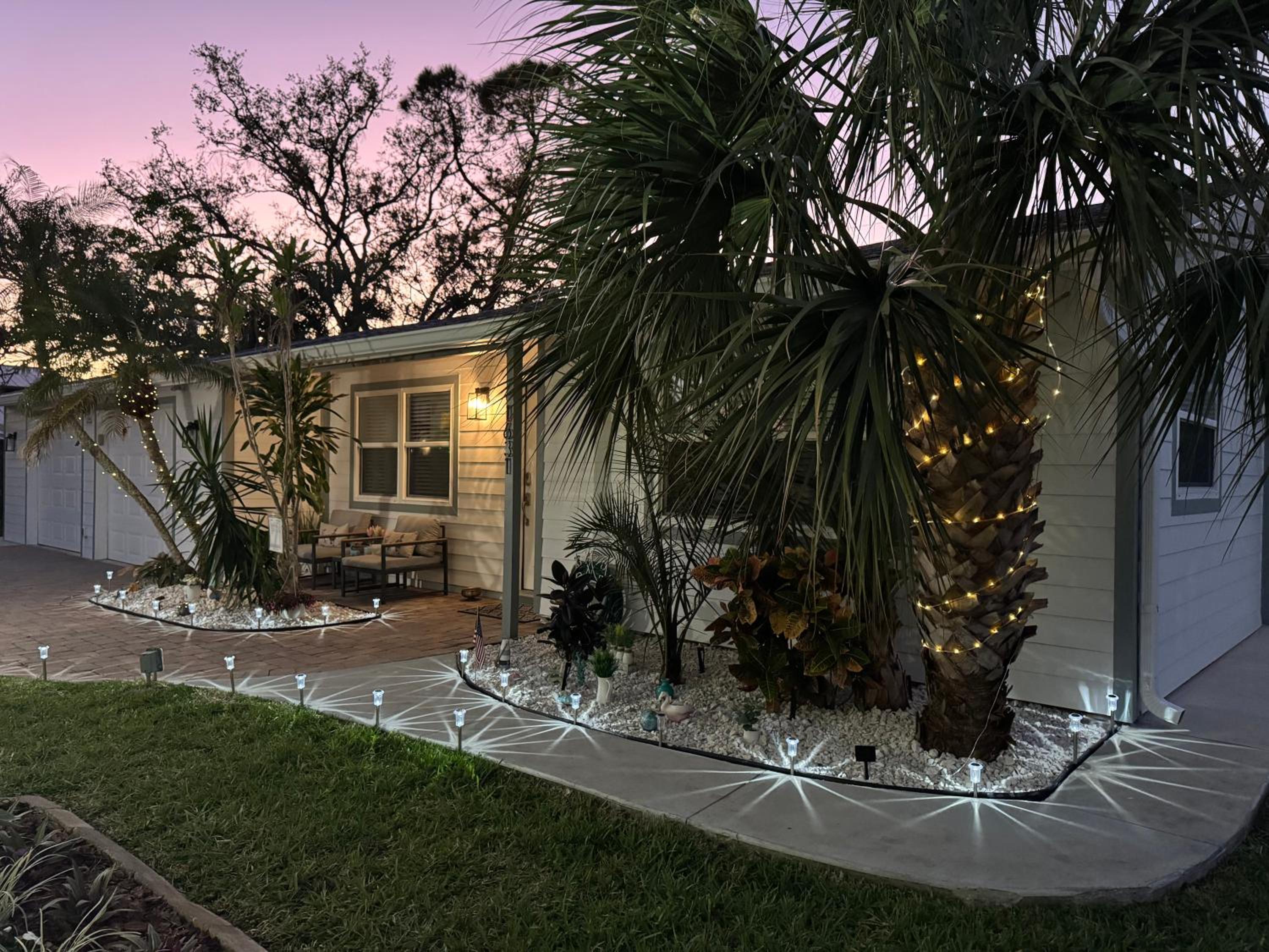 Hotel Location Siesta 1 mile away Home with HOT SPA - Image 1