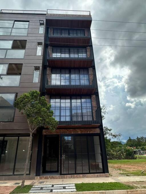 Loft en Llanogrande cerca a centros comerciales