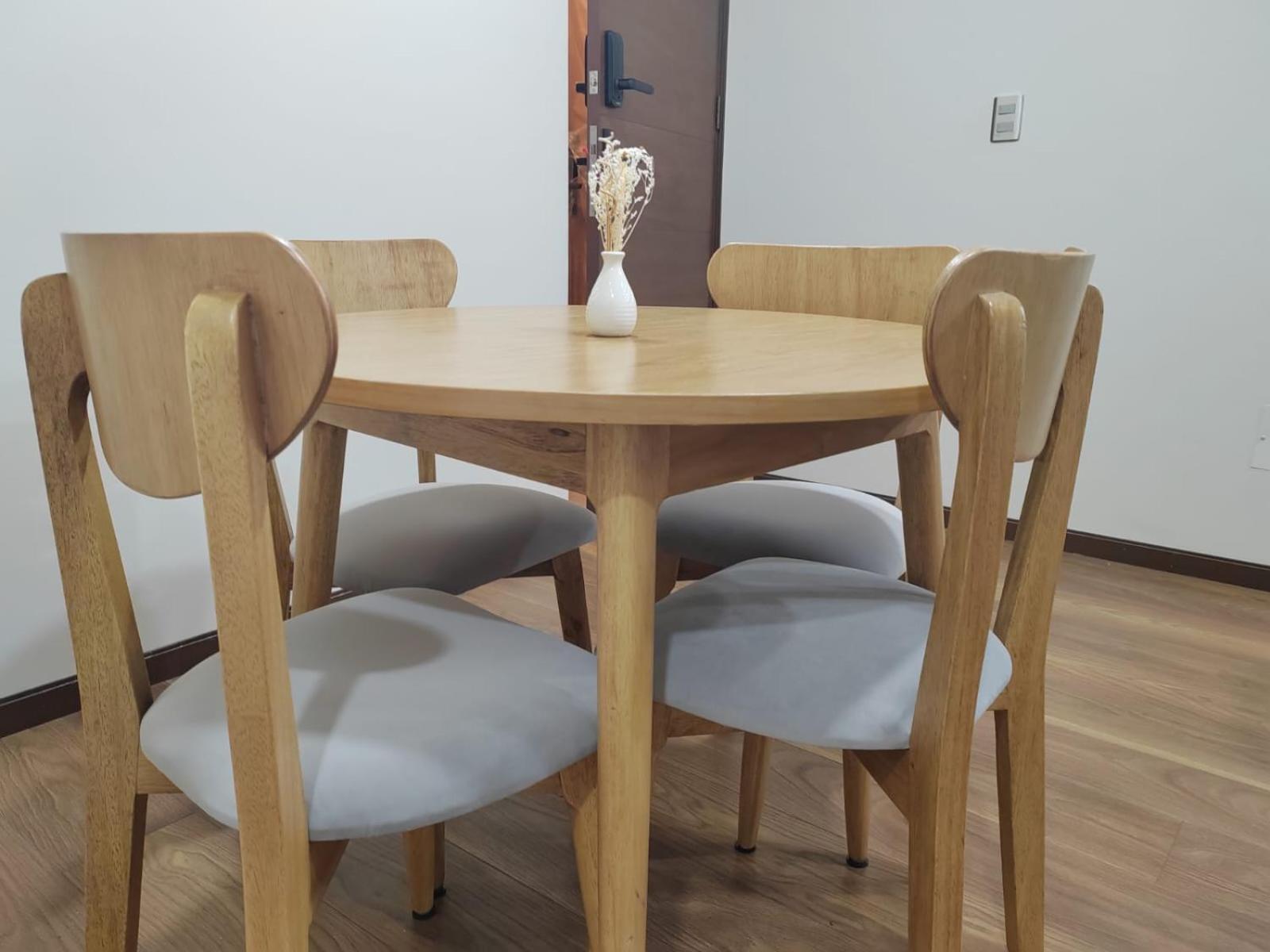 Departamento cerca a Embajadas con hermosa vista