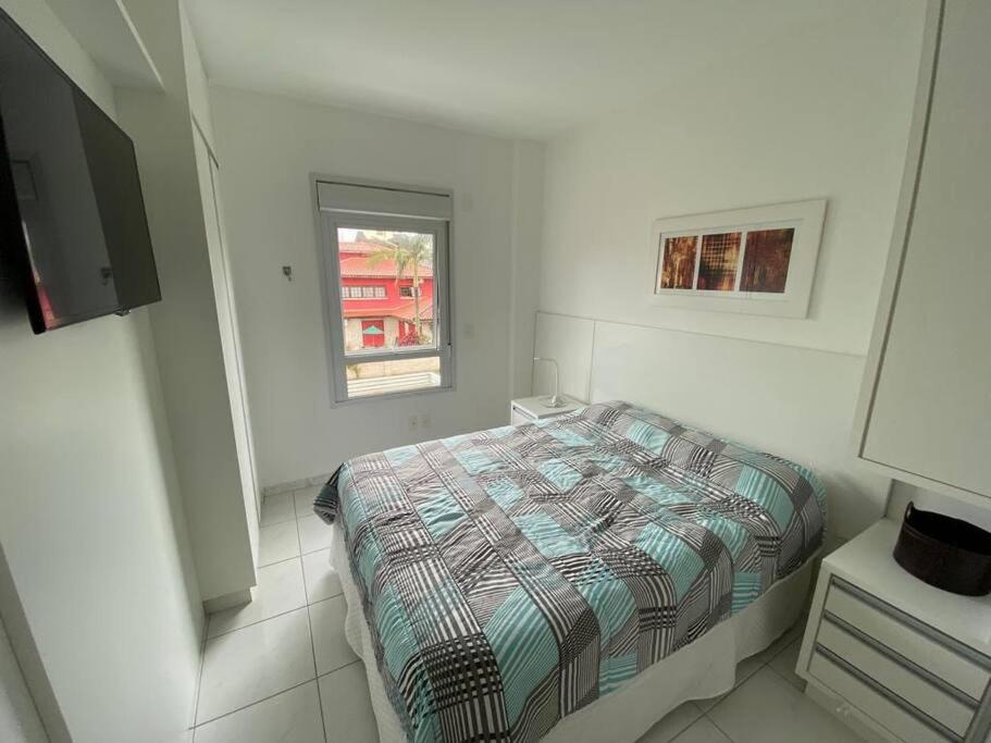 Apartamento no Novo Campeche - 150 metros da Praia