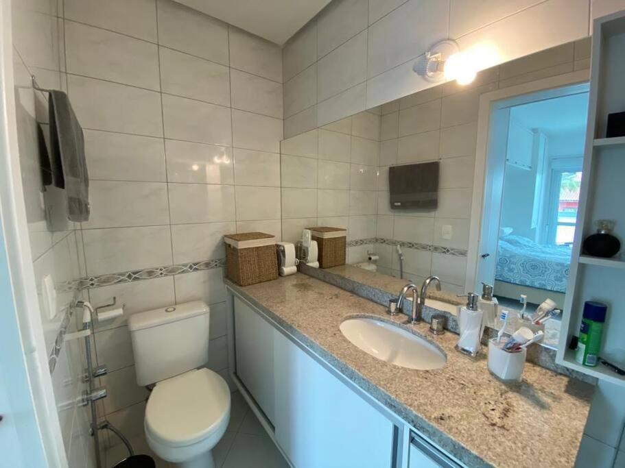 Apartamento no Novo Campeche - 150 metros da Praia