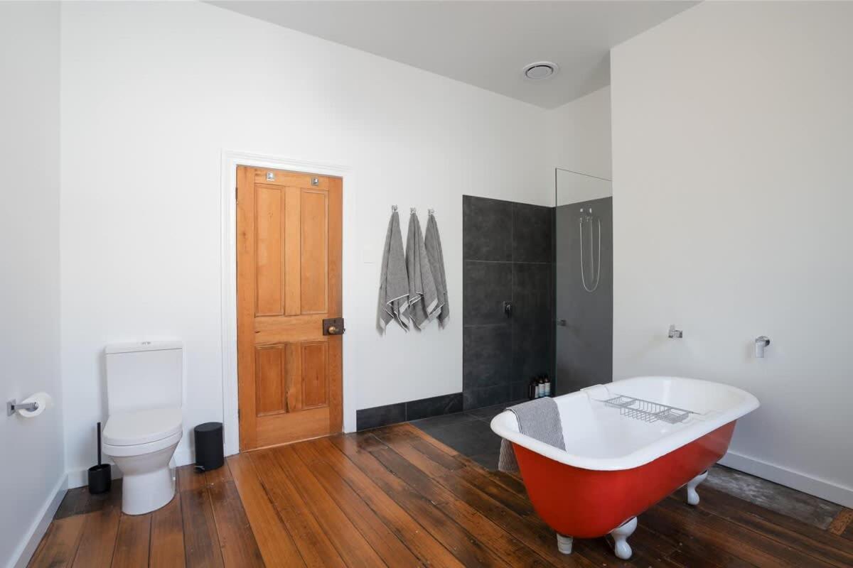 Launceston Cottage Charming 3 bedroom home