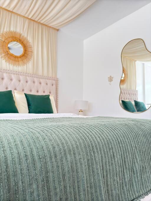 Plaza Serrano - Casa Dorada luxury loft by airesB&B