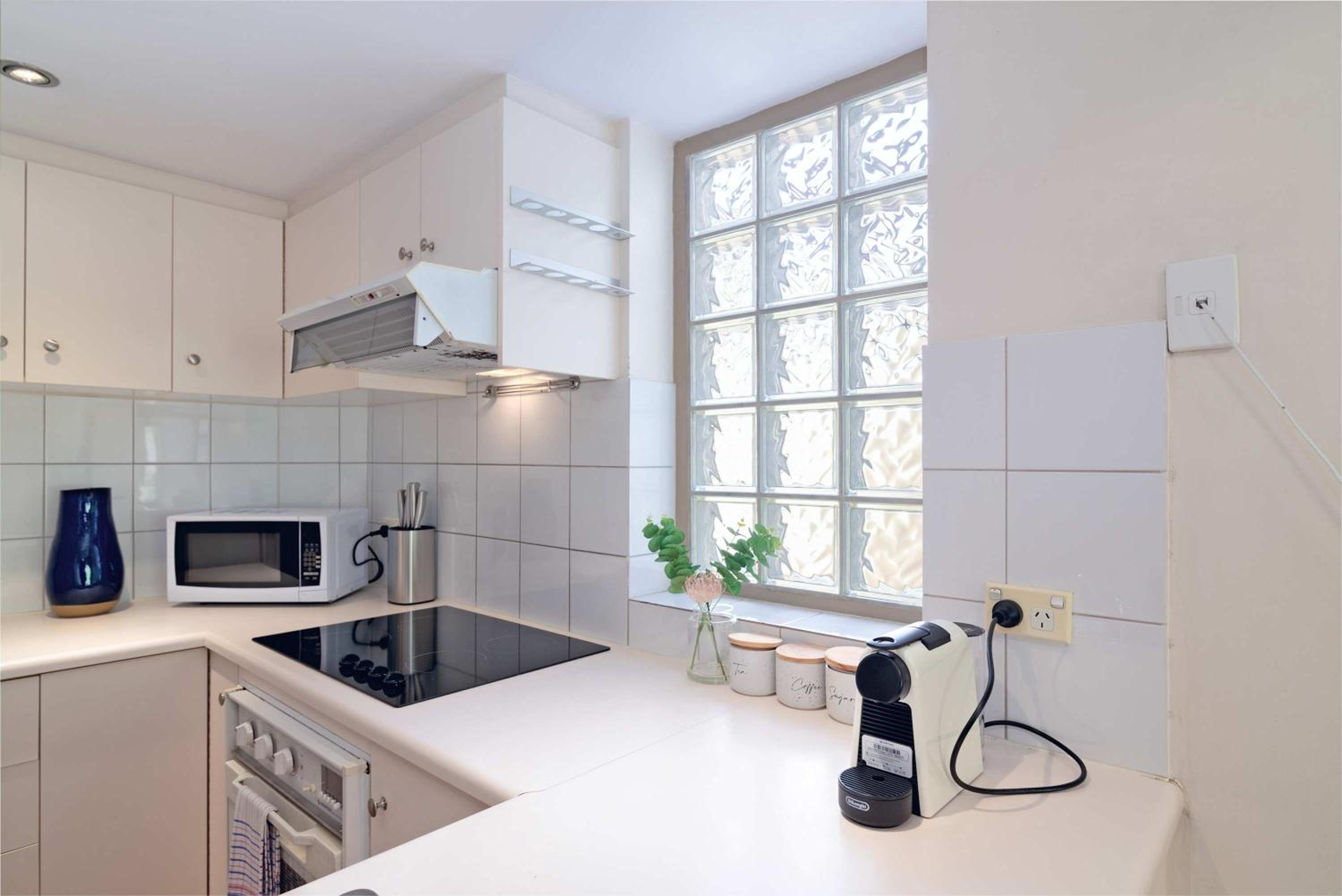 2BR Urban Nest Cosy & Central - Free Parking