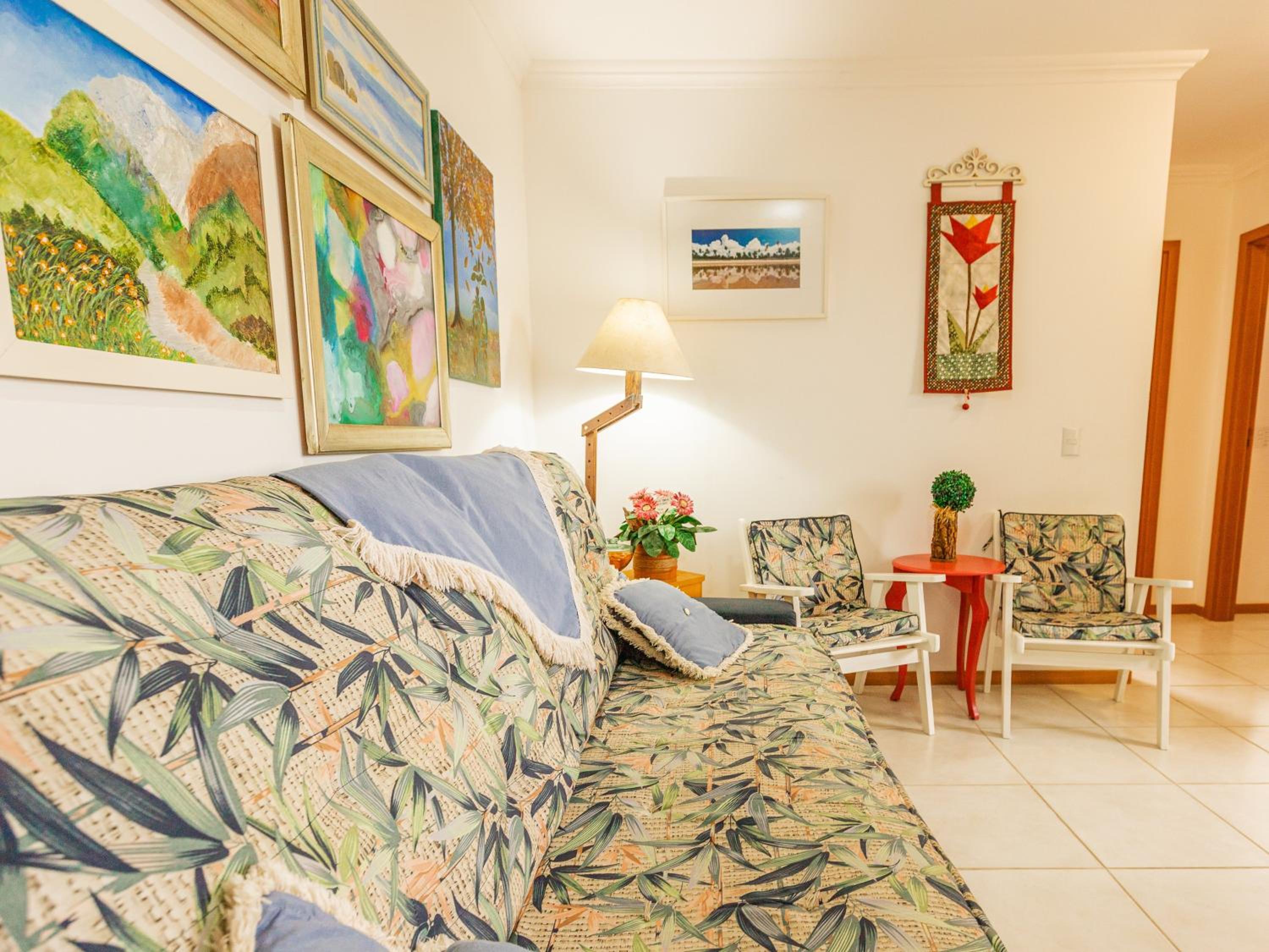 Apto Home Club 250m Praia Balneário Piçarras 20min Beto Carrero - ORI702T1
