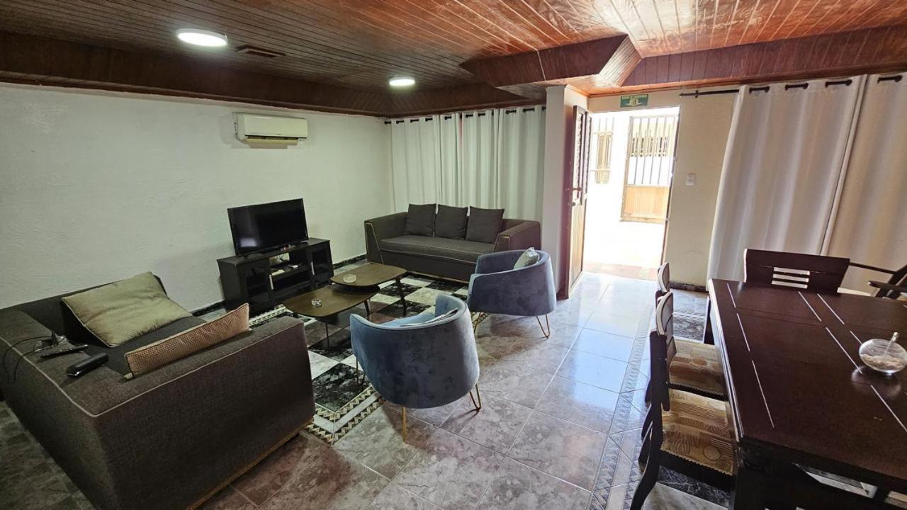 Hostal Paraiso SAI
