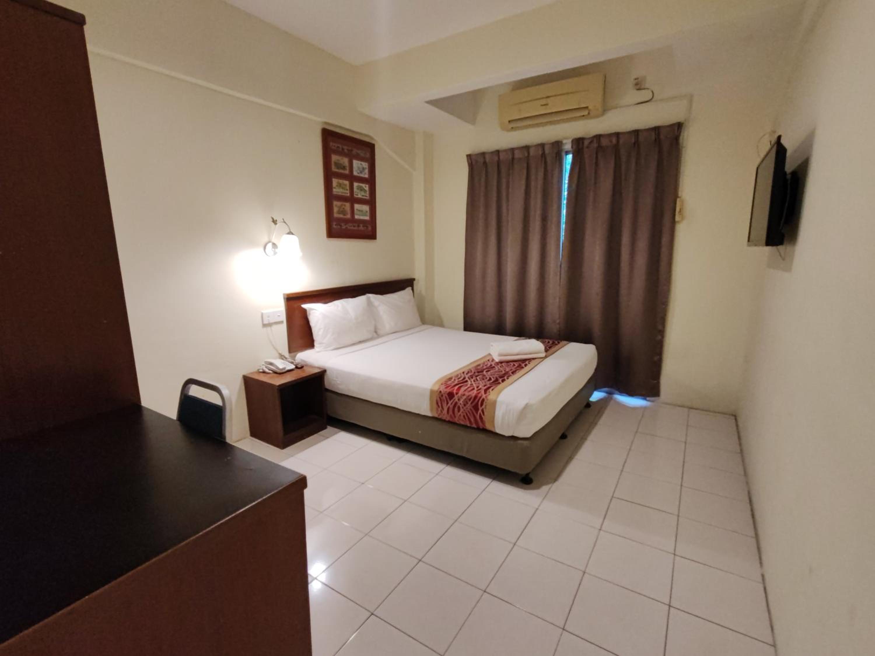 Virgo Batik Resort Teluk Batik Lumut