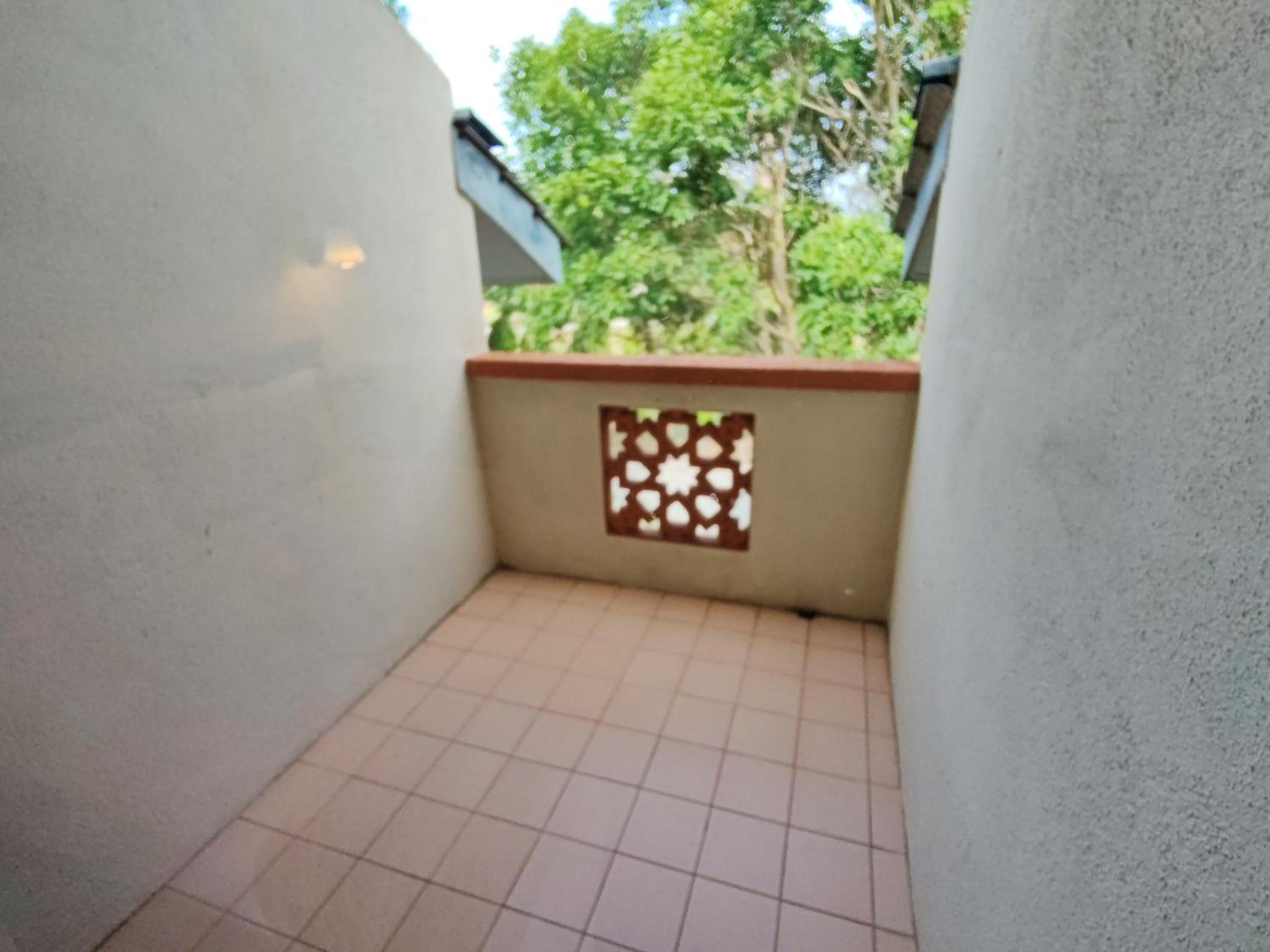 Virgo Batik Resort Teluk Batik Lumut
