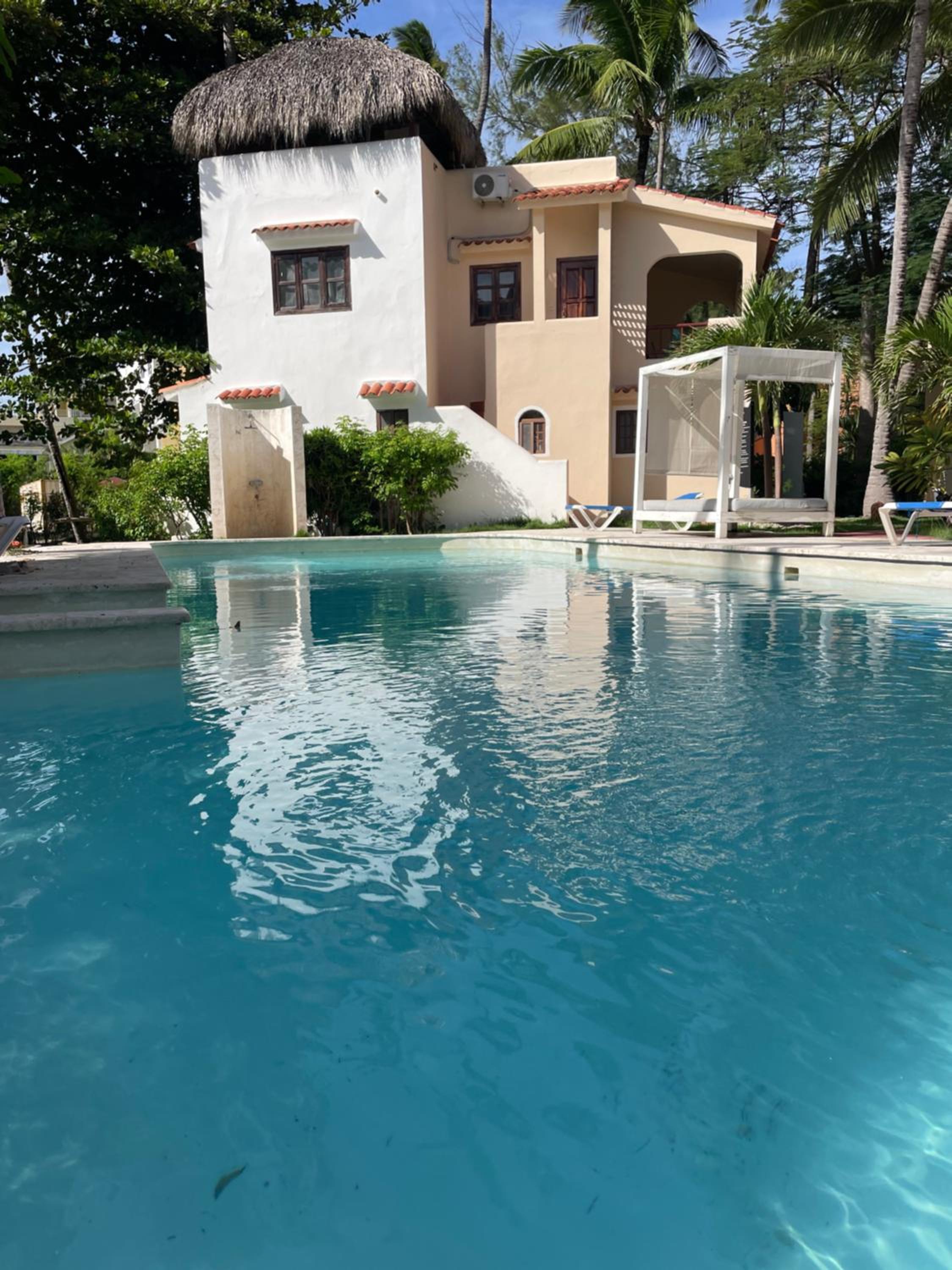 Refugio Costa amare Pool Residence Los Corales