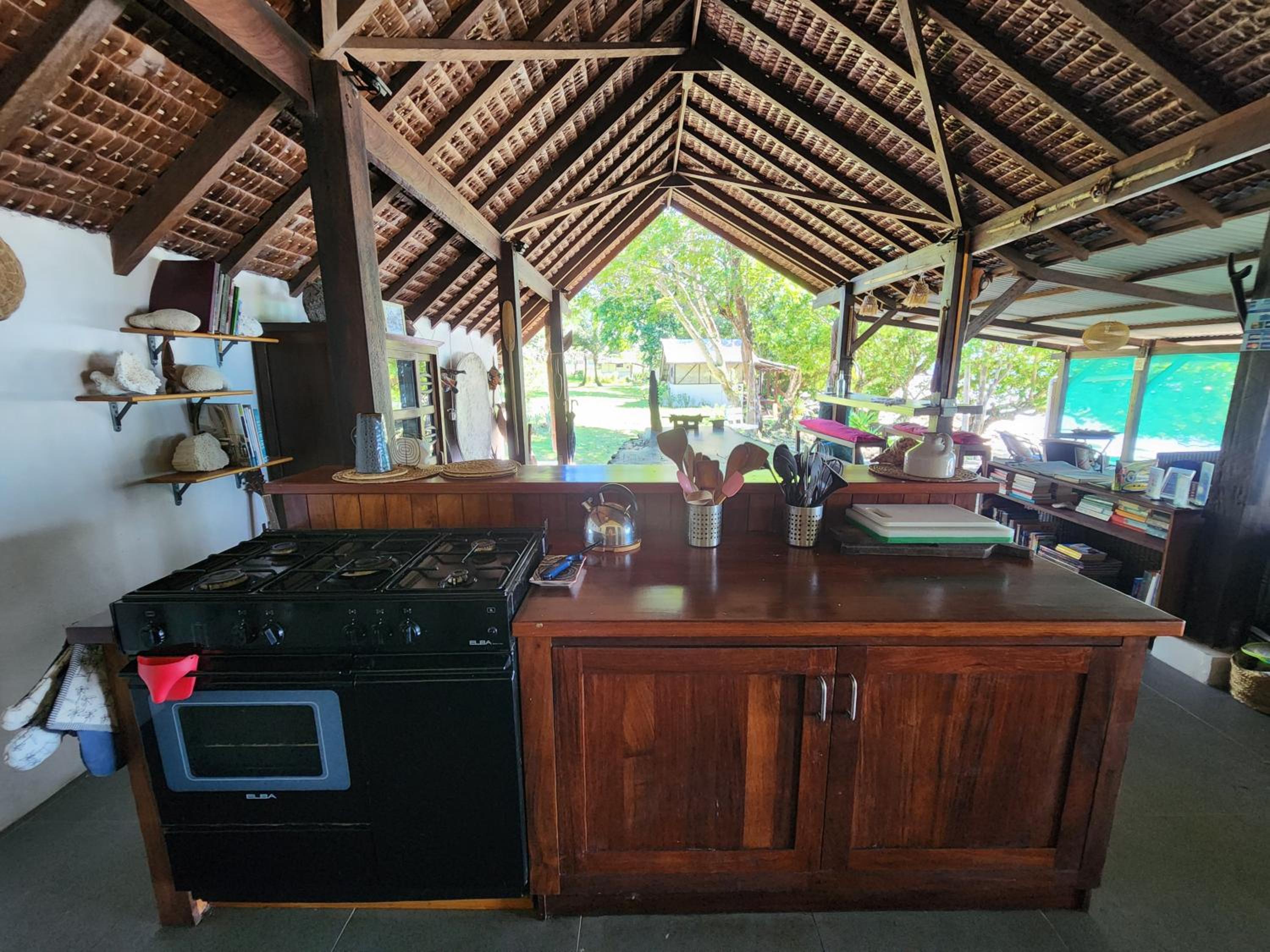 Matevulu Lodge
